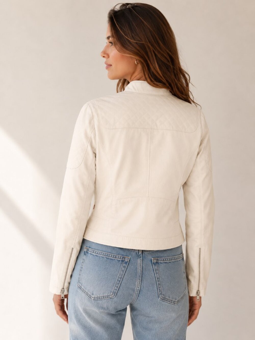Vintage Levi's Leather Jacket | Quiet Luxury Cropped Moto - Picture 2 of 16